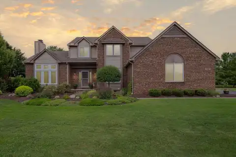 10327 Mendota Drive, South Lyon, MI 48178