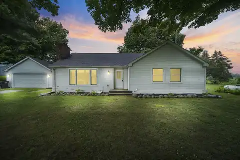 8470 Moscow Road, Jerome, MI 49249