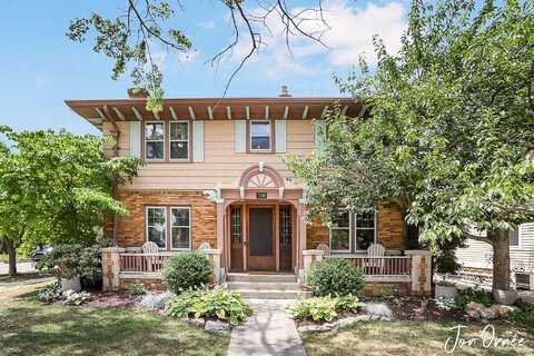 360 Pine Avenue, Holland, MI 49423