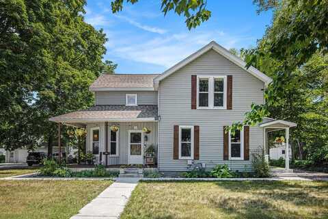 509 W Superior Street, Wayland, MI 49348