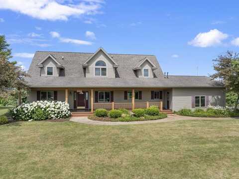 136 Lakeridge Trail, Boyne City, MI 49712