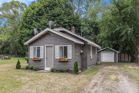310 Farnham Street SE, Grand Rapids, MI 49548