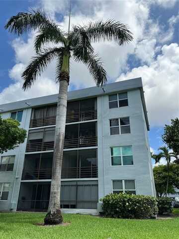 117 Royal Park Drive, Oakland Park, FL 33309