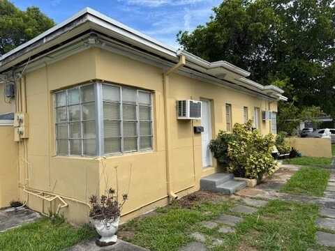 1705 Moffett St, Hollywood, FL 33020