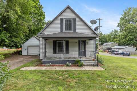 302 E Thorn Street, Hastings, MI 49058