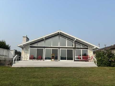 7350 Holiday Drive, Canadian Lakes, MI 49346