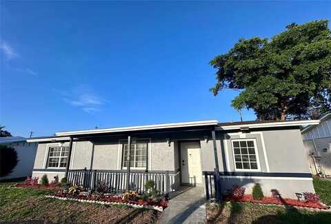 308 SW 76th Ter, North Lauderdale, FL 33068