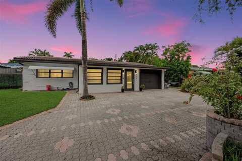 4581 NE 3rd Ter, Oakland Park, FL 33334