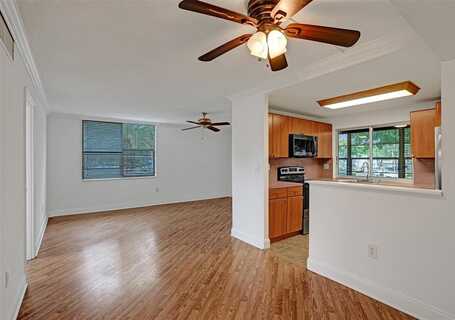 9351 Lime Bay Blvd, Tamarac, FL 33321