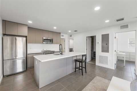 1131 NE 15th Ave, Fort Lauderdale, FL 33304