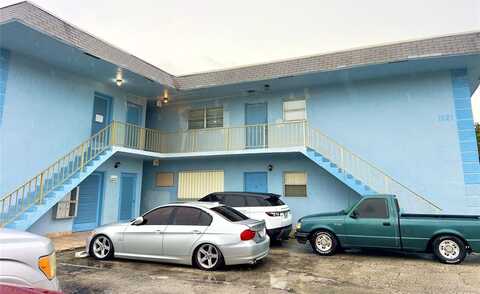 1021 NW 45th St, Deerfield Beach, FL 33064