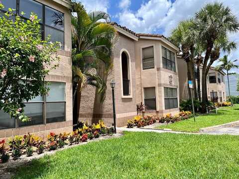 2796 S UNIVERSITY DR, Davie, FL 33328
