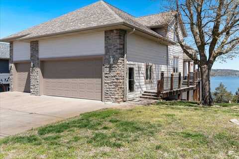 500 Navajo Trail, Kimberling City, MO 65686
