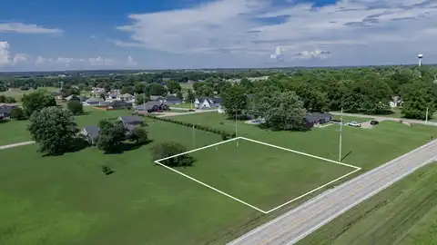 000 E Highway 32, Buffalo, MO 65622