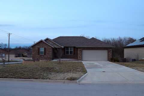 675 E Simpson Street, Willard, MO 65781