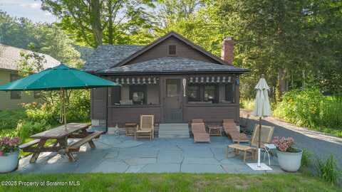 242 W West Shore Drive, Lake Ariel, PA 18436