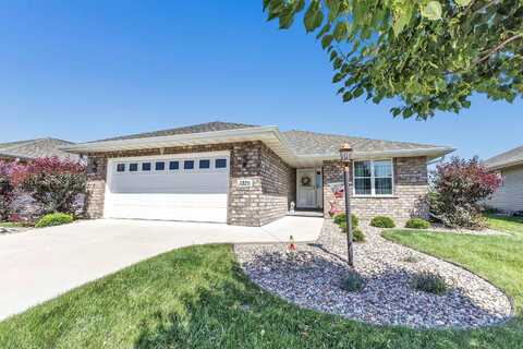 3826 SHORE CREST Lane, GREEN BAY, WI 54311
