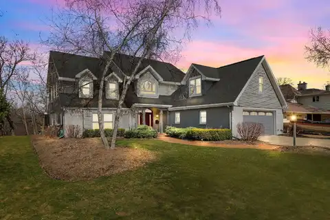 140 RIVER Drive, APPLETON, WI 54915