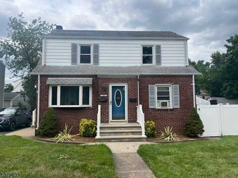 424 S Prospect Ave, Bergenfield, NJ 07621