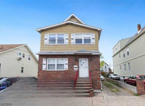 210 Hayward Pl, Wallington, NJ 07057