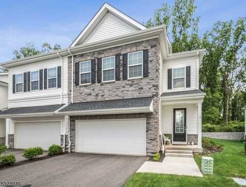 9 Myers Ter, Plainsboro, NJ 07950