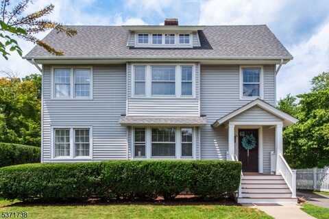 50 Walnut Cres, Montclair, NJ 07042