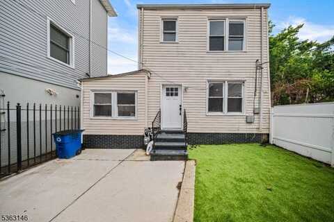 99 Franklin St, Jersey City, NJ 07307