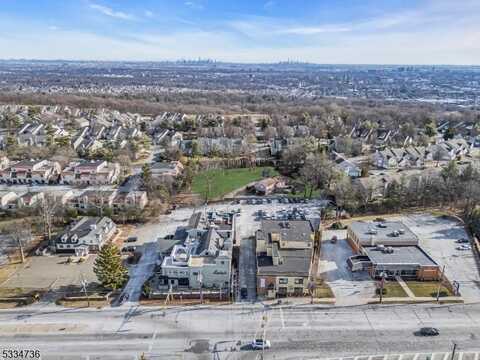 1 Blueberry Bend, West Orange, NJ 07052