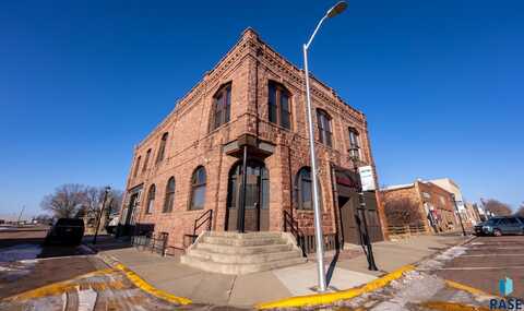 101 N Main Ave, Hartford, SD 57033