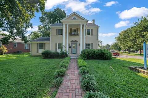 231 S College Street, Franklin, KY 42134