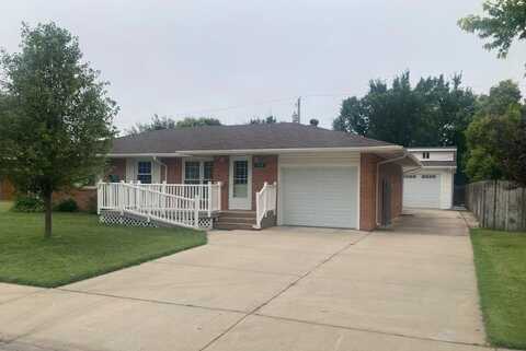 1619 Van Fleet Ln, Great Bend, KS 67530
