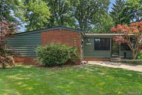 1072 Brooklawn Court, Troy, MI 48084
