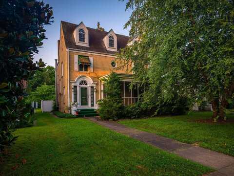 623 11th Avenue, Huntington, WV 25701