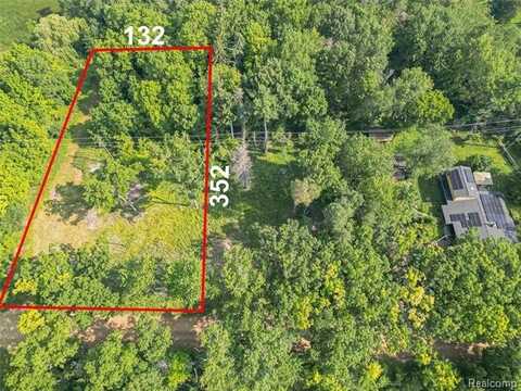 7230 Walnut Lake lot 1 Road, West Bloomfield, MI 48323