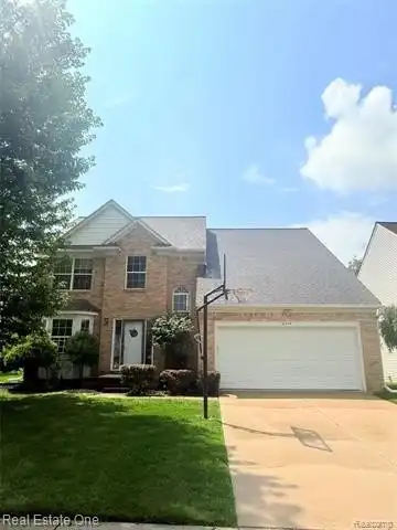 2314 CEDAR KNOLL Drive, Troy, MI 48083