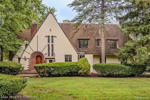 19390 Canterbury Road, Detroit, MI 48221