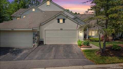 7570 Danbury Circle, West Bloomfield, MI 48322