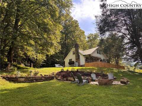 295 Jake’s Mountain Road, Deep Gap, NC 28618