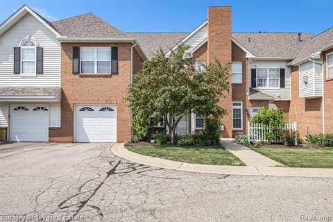 642 Olde English Circle, Howell, MI 48855