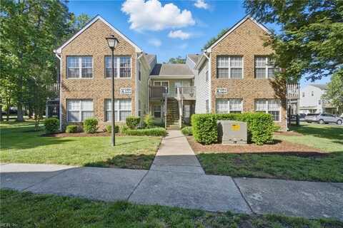 5165 Thatcher Way, Virginia Beach, VA 23456