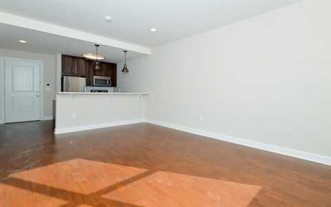 100 MARSHALL ST, Hoboken, NJ 07030