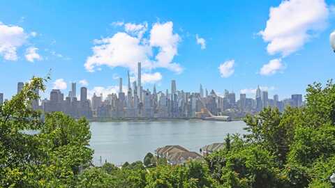 6209-6215 BLVD EAST, West New York, NJ 07093
