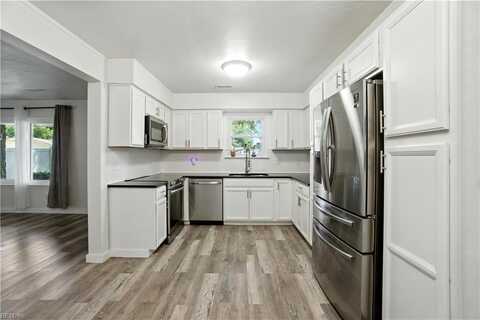 3736 Burr Lane, Portsmouth, VA 23703