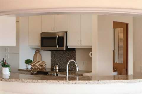 1022 Prospect Street, Honolulu, HI 96822