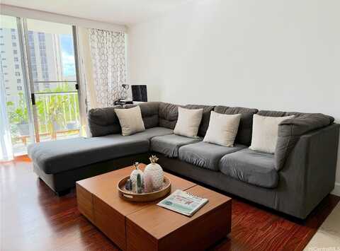 1128 Ala Napunani Street, Honolulu, HI 96818