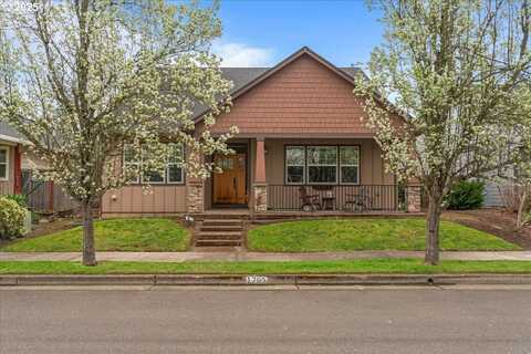 1703 WEBB LAKE DR, Silverton, OR 97381