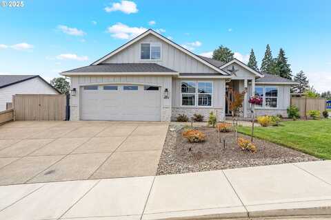 493 CRATER LAKE DR, Dallas, OR 97338