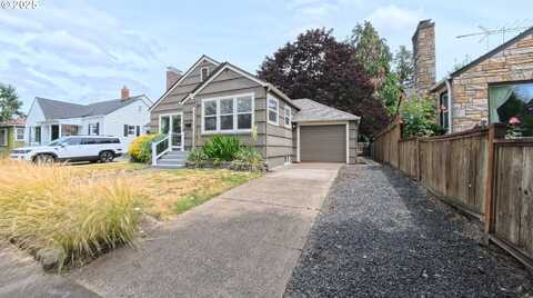 2050 18TH ST, Salem, OR 97301