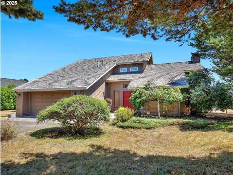 90517 BIRDIE DR, Warrenton, OR 97146