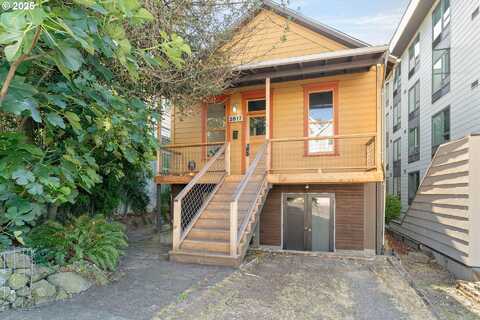 2617 S WATER AVE, Portland, OR 97201